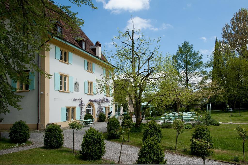 Schloss Ueberstorf - Tafeln, Tagen, Traeumen Kültér fotó